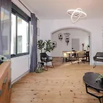 Et Volcans - Grand Proche Centre-ville Pour 24 Personnes بيت للعطل
