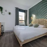Et Volcans - Grand Proche Centre-ville Pour 24 Personnes بيت للعطل *