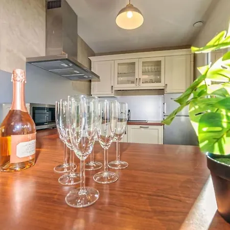 Hébergement de vacances Et Volcans - Grand Proche Centre-ville Pour 24 Personnes Clermont-Ferrand