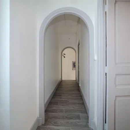 Et Volcans - Grand Proche Centre-ville Pour 24 Personnes Holiday home *