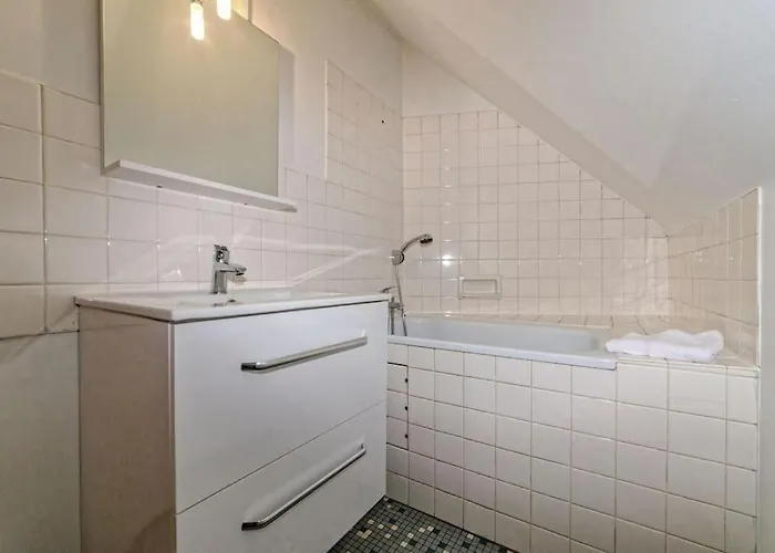 Hébergement de vacances Et Volcans - Grand Proche Centre-ville Pour 24 Personnes Clermont-Ferrand